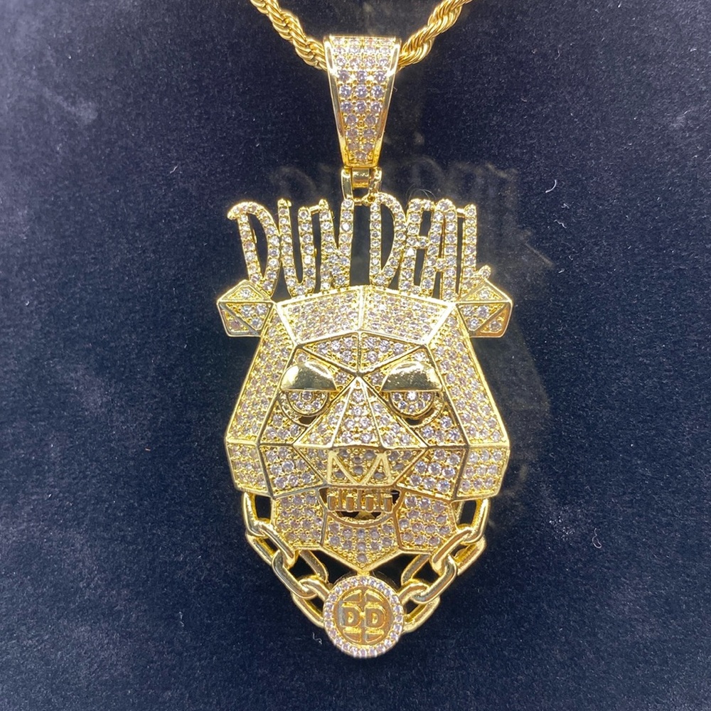 Dun Deal | 14k Gold | High End CZ Pendant w 20’ Gold Rope Chain